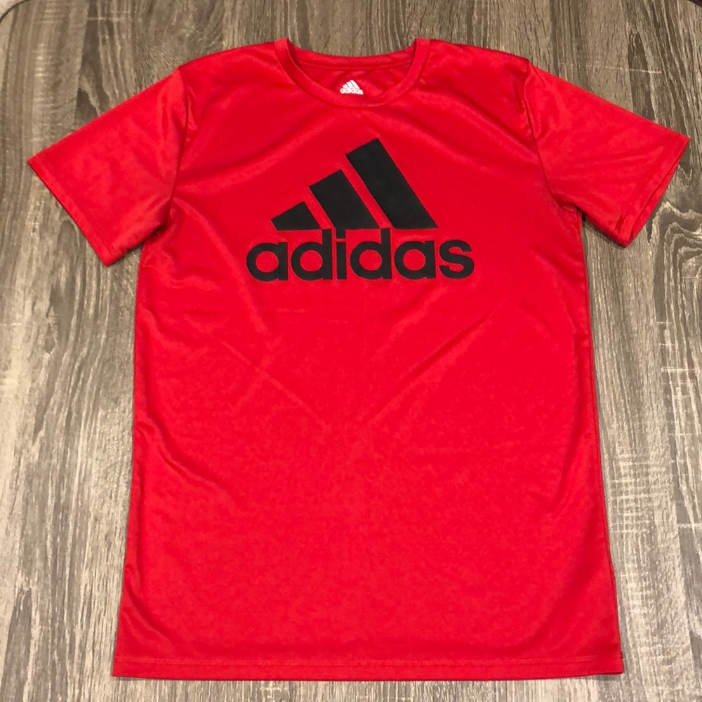 Red Adidas Boys’ T-shirt Size XL (18/20)